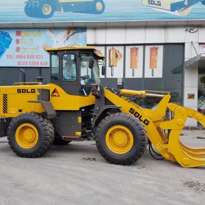 xúc lật kẹp gỗ lg933l-al-1