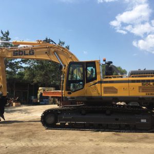 máy xúc đào sdlg e6360f-1