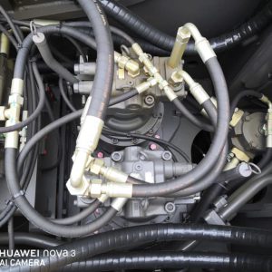 máy xúc đào sdlg e6500f-17