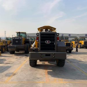 máy xúc lật chui hầm sdlg zl30e-4