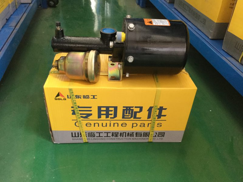 tổng phanh xúc lật