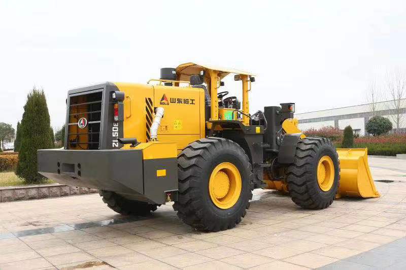 máy xúc lật chui hầm sdlg zl50e-2