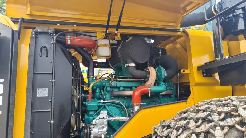 máy nâng đá sdlg lft33f-5