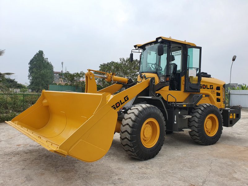 máy xúc lật l935h-5